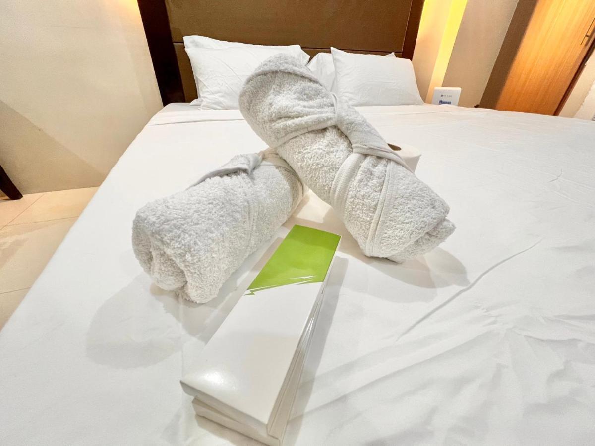 Newport Hotel Near Naia Manila Airport Terminal Pasay Kültér fotó