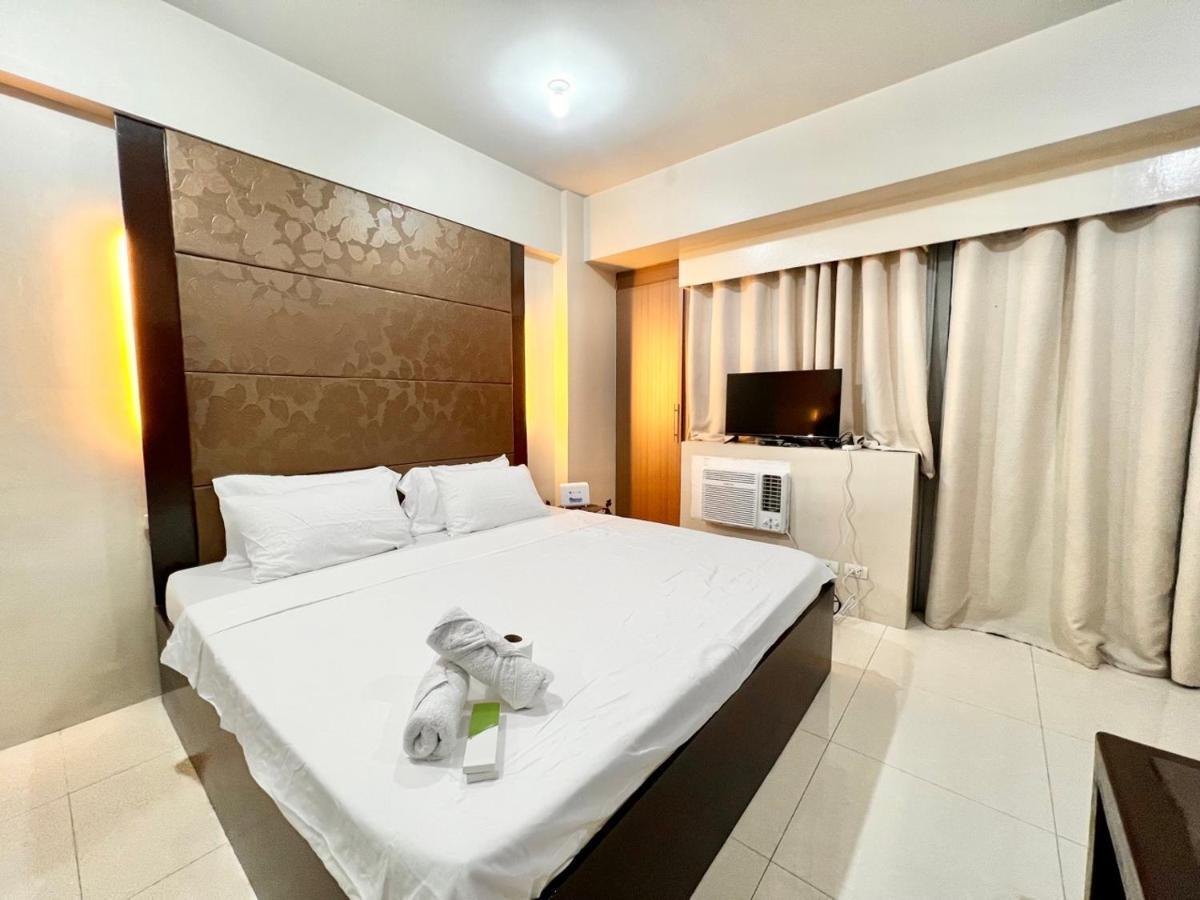 Newport Hotel Near Naia Manila Airport Terminal Pasay Kültér fotó